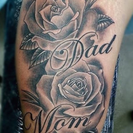 mom #dad #rose #tattoo #tattoos #montreal #tattooshop # ... #tattoosformen #mentattoos Mum Tattoos, Mum And Dad Tattoos, Rip Tattoos For Mom, Memorial Tattoo Designs, Mom Dad Tattoo Designs, Mum Tattoo, Rip Tattoo, Tribute Tattoos, Dad Tattoo