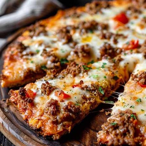 Carnivore Pizza - KetoAndEat Carnivore Ground Meat Recipes, Cold Carnivore Meals, Classic Carnivore Diet, Carnivore Taco Bowl, Best Carnivore Recipes, Carnivore Spaghetti, Carnivore Diet Pizza, Ground Beef Recipes Carnivore, Carnivore Pizza Recipe