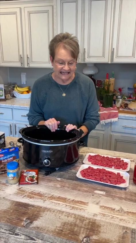 beef tips short | crock pot recipes | TikTok Beef Stew Meat Crock Pot Recipes, Mama Sues Southern Kitchen, Crock Pot Stew Meat Recipes, Crock Pot Beef Tips, Crockpot Dump Recipes, Beef Tip Recipes, Fall Crockpot Recipes, Recipes Tiktok, Beef Tips And Gravy