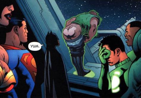 Hehehe Comic Scene, Guy Gardner, Batman Meme, Hal Jordan, Lantern Corps, Green Lantern Corps, Comic Book Panels, Batman Funny, Smosh