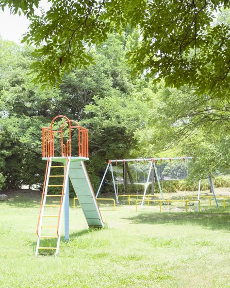 Playground Aesthetic, Background Park, Retro Kids Clothes, Park Reference, Three Princesses, Japanese Park, The Florida Project, Florida Project, Animation Classes