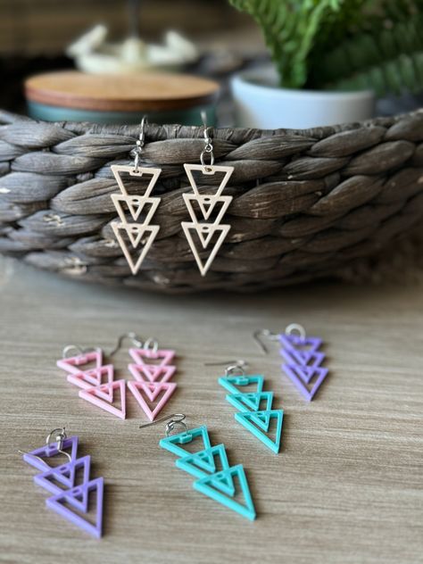 Unique Handmade 3D Printed Triple Triangle Earrings Discover our exclusive collection of 3D printed earrings crafted from Polylactic Acid (PLA). Each pair is meticulously designed and handmade to ensure a one-of-a-kind accessory for any occasion. Product Details: - Material: Polylactic Acid (PLA), known for its eco-friendly and lightweight properties. - Design: Each earring is uniquely crafted with attention to detail, making them a standout piece in your jewelry collection. - Care Instructions: 3d Print Jewelry, 3d Earrings, 3d Printed Earrings, Printed Earrings, 3d Printer Designs, Laser Ideas, 3d Printing Diy, 3d Printed Jewelry, Printed Jewelry