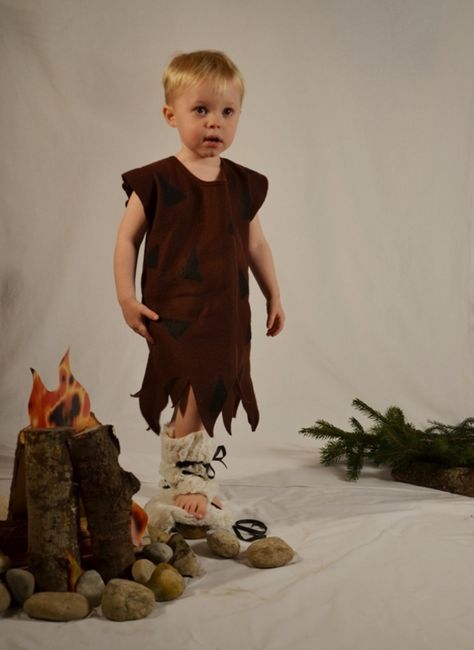 Stone Age Costume, Croods Party, Stone Age Activities, Early Humans History, Old Man Costume, Stone Age People, Prehistoric Man, Diy Costumes Kids, Boy Diy