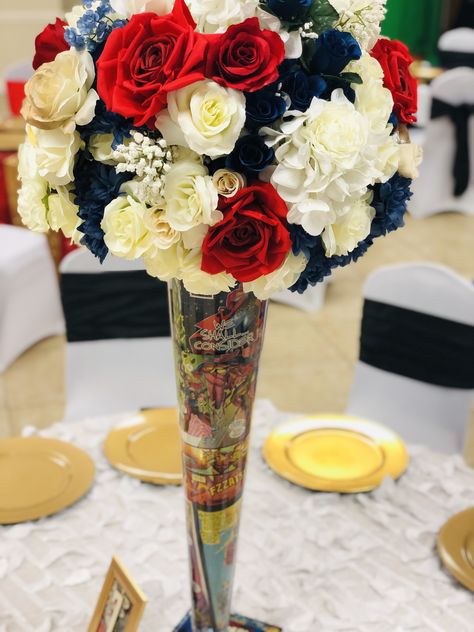 Marvel Comic/DC Comic wedding theme Spiderman Wedding Decor, Deadpool Wedding Theme, Avengers Wedding Theme, Wedding Marvel Theme, Marvel Wedding Centerpieces, Marvel Centerpiece Ideas, Spiderman Wedding Theme, Superhero Wedding Ideas, Marvel Wedding Ideas