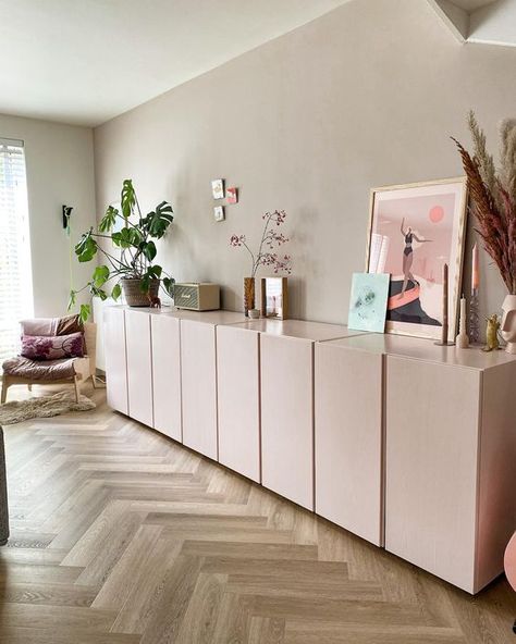 Sideboard Diy, Ikea Sideboard, White Console Table, Ikea Ivar, Contemporary Home Office, Home Design Diy, White Sideboard, Ikea Cabinets, White Countertops