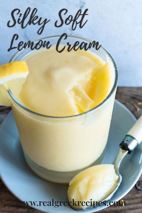 A light and silky lemon cream that's very refreshing and so flavorful! Just like a lemon curd, but made with milk! Lemon Curd Recipe, Lemon Dessert Recipes, Curd Recipe, Creamy Desserts, Lemon Cream, Lemon Desserts, Lemon Recipes, Lemon Curd, Trifle