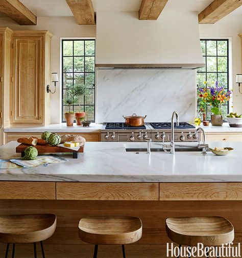 A Sunny Tudor Gets a Kitchen Revamp That's Just Modern Enough - HouseBeautiful.com Remodels, Versace Home, Kitchen Upgrades, Large Kitchen, Counter Tops, Kitchen Pantry, Küchen Design, Beautiful Kitchens, Home Decor Kitchen