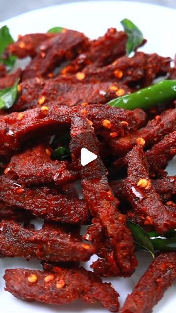 Dry Beef Recipes, Dry Mutton Recipes, Beef Recipes Indian, Dried Beef Recipes, Chilli Beef Recipe, Samosa Recipes, Kerala Dishes, Easy Samosa Recipes, Beef Chilli