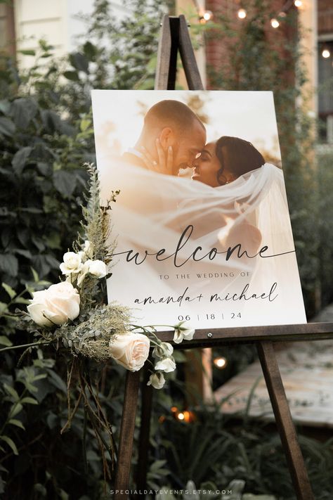 Welcome To Our Wedding Sign With Picture, Welcome Wedding Sign With Photo, Wedding Signs With Pictures, Picture Welcome Sign Wedding, Photo Wedding Welcome Sign, Wedding Welcome Sign Picture, Wedding Picture Sign, Wedding Welcome Sign Photo, Wedding Sign With Picture