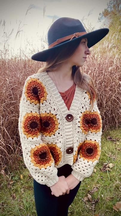 Sunflower Granny Square, Big Twist, Crochet Cardigan, Granny Square, Sunflower, Twist, Yarn, Square, Knitting