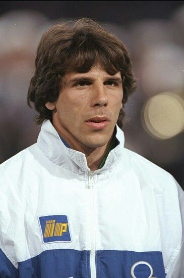 Gianfranco Zola, San Paolo, World Cup Qualifiers, Naples Italy, Naples, World Cup, Walt Disney, Poland, Football