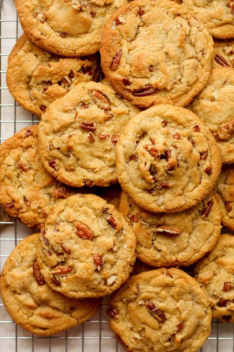 Buttery Butter Pecan Cookies, Chewy Oatmeal Pecan Cookies, Maple Butter Pecan Cookies, Browned Butter Pecan Cookies, Brown Butter Maple Pecan Cookies, Buttery Pecan Cookies, Butter Pecan Toffee Cookies, Butter Pecan Cookies Easy, Southern Cookie Recipes