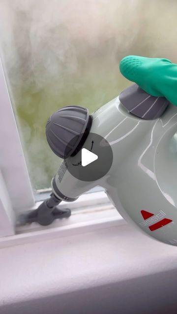 Homemade Steam Cleaner Solution, Steam Cleaner Uses, Steamer For Cleaning, How To Use A Steam Cleaner, Things To Clean With Steam Cleaner, Steam Clean Microwave, Cleaning Window Tracks, Best Steam Cleaner, Clean Washer