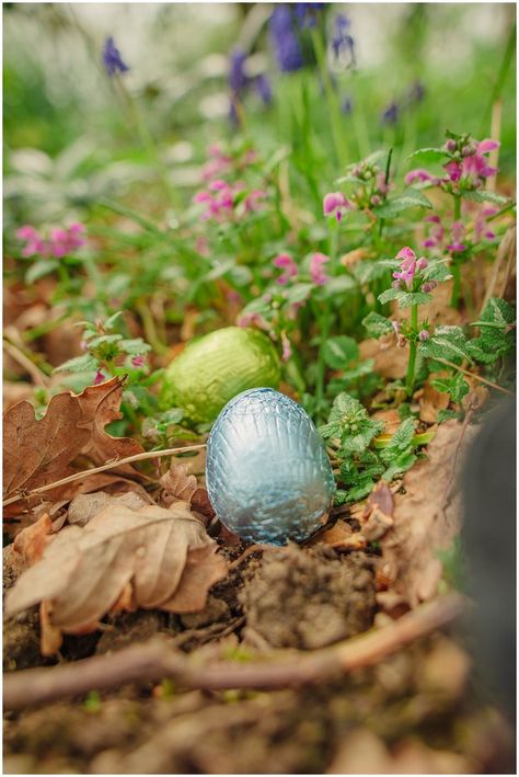 Spring Garden | Easter Styled Wedding Shoot: Pink & Gold [and the cutest ever easter egg hunt!] Eggs Crafts For Kids, Easter Eggs Crafts, Easter Eggs Kids, Easter Photoshoot, Easter 2023, Easter Hunt, Easter Garden, Easter Wallpaper, Easter Fashion