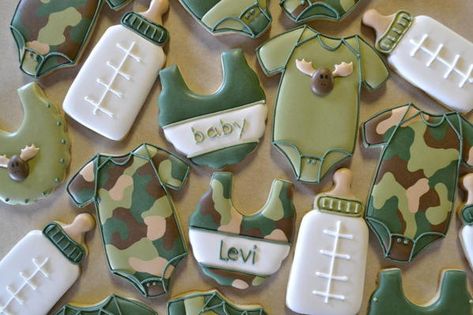 Camoflage Baby Shower Camo Cookies, Hunting Baby Shower Theme, Camouflage Baby Shower, Army Baby, Baby Shower Camo, Military Baby, Hunting Baby, Cookie Connection