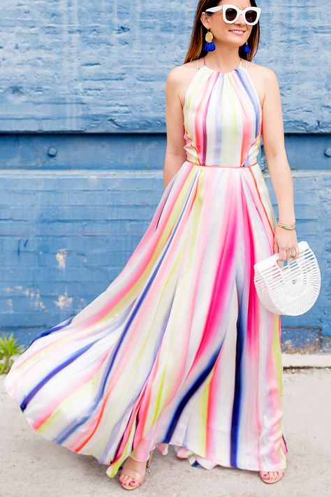 No to the neckline but love the colors Lake Style, Style Hacks, Hacks And Tips, Frock Fashion, Rainbow Dress, Outfits Spring, Monica Vinader, Cult Gaia, Striped Maxi