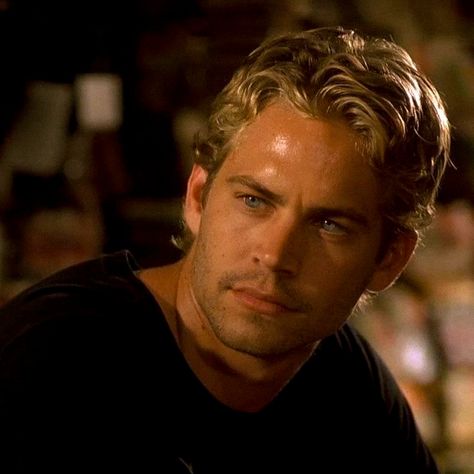 Brian Oconner, Actor Paul Walker, Paul Walker Pictures, Furious Movie, Paul Walker Photos, Looks Party, Paul Walker, Hot Actors, Fast And Furious