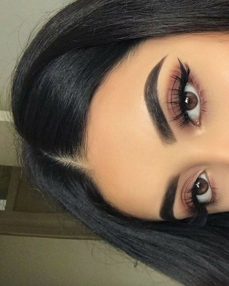 Make Up Guide, Brown Eye Makeup, Brown Eye, Brown Makeup, Trendy Makeup, Eye Makeup Tips, Natural Eye Makeup, Makeup Goals, Makeup Eyeliner