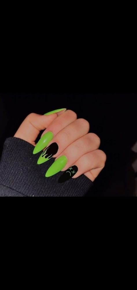 Blue Neon Green Nails, Black Nails And Green, Black Nails Green Flames, Flame Neon Nails, Matte Black And Lime Green Nails, Black Nail Art Acrylic Nails, Green And Black Acrylic Nails Designs, Nail Ideas Lime Green, Nails Inspiration Green And Black