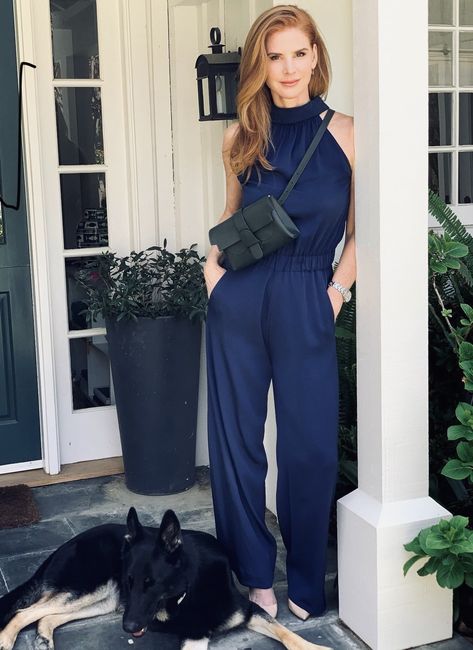 Donna Paulsen Outfits, Donna Paulsen, Sarah Rafferty, Chicago Med, Lovely Clothes, Professional Fashion, Office Outfits, Powerful Women, All About Fashion