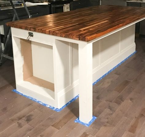 Build A Kitchen Island, Prefab Cabinets, Build Kitchen Island, Block Countertops, Interior Boho, Kitchen Design Diy, Kitchen Diy Makeover, Diy Kitchen Renovation, Kitchen Island Decor