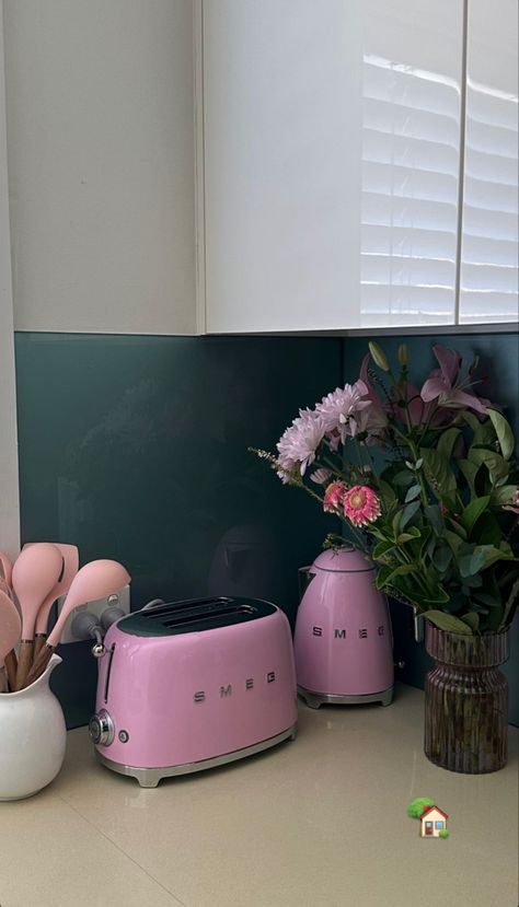 Pink Smeg Fridge, Danish Pastel Interior Design, Pink Smeg, Pink Toaster, Cutesy Aesthetic, Smeg Kettle, Pink Fridge, Pastel Interior Design, Kettle Toaster