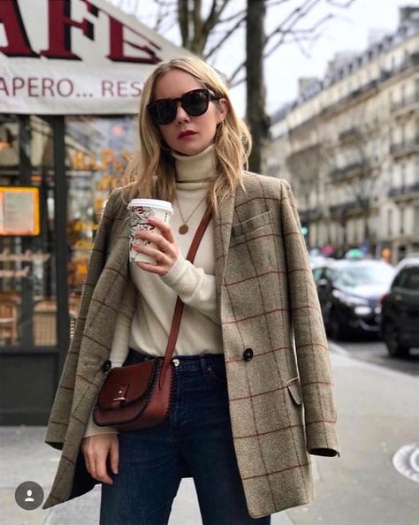 British Style Outfits, Mode Style Anglais, Smart Business Casual, Working Girl Outfits, Simple Classic Style, Style Anglais, Mode Inspo, Country Outfits, Country Chic