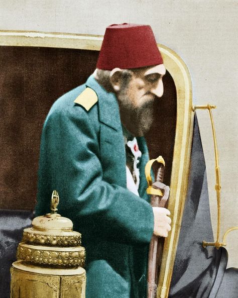 Abdulhamid Han, Empire Wallpaper, Abdul Hamid, Her Majesty The Queen, Modern History, Historical Pictures, Ottoman Empire, Middle Eastern, Culture Art