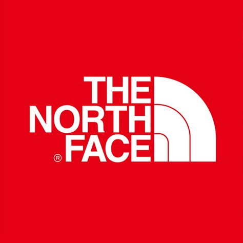 The logo of The North Face consists of a slanted quarter-circle with two lines inside and the logotype on the left side of the symbol. The font used in the logotype is very similar to a font called Helvetica Bold. North Face Outfits, North Face Brand, Face Pictures, Brand Me, Black North Face, North Face Mens, 로고 디자인, North Face Women, North Face Jacket