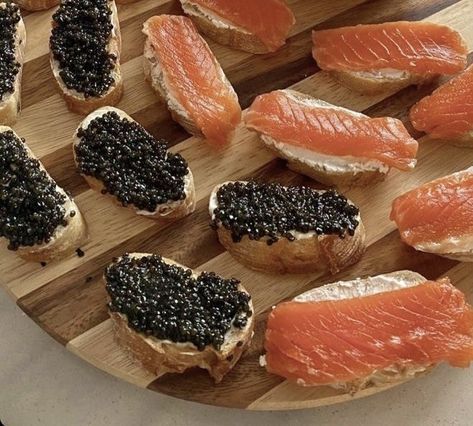 Food aesthetic, salmon toasts aesthetic, caviar toasts aesthetic Caviar Appetizers, Foodie Pics, Recipes From Heaven, Let Them Eat Cake, Soul Food, Aesthetic Food, Eat Cake, Avocado, Toast