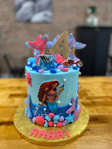 Black Mermaid Cake, Black Little Mermaid Cake, Black Mermaid Birthday Party, Black Ariel Birthday Party, Black Little Mermaid Birthday Party, The Little Mermaid Cake, Mermaid Theme Cake, Halle Bailey Little Mermaid, Little Mermaid Birthday Cake