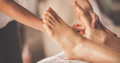 Benefits Of Reflexology, Reflexology Benefits, Reflexology Foot Chart, Reflexology Chart, Reflexology Massage, Foot Reflexology, Holistic Therapies, Hand Massage, Alternative Therapies