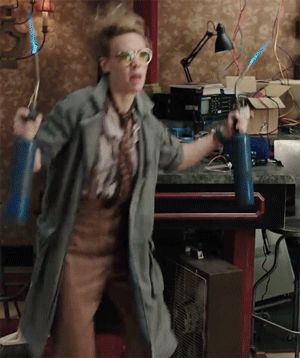 Holtzmann Holtzman Ghostbusters, Kate Mckinnon Ghostbusters, Jillian Holtzmann, Ghostbusters 2016, Kristen Wiig, Kate Mckinnon, Ghost Busters, Film Books, Snl