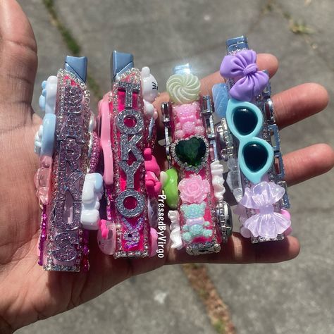 I was speechless 😶 when I received this dm from the QUEEN 👑 @tokyo__vanity 🥹 And to think my version of what a “Junk Lighter” should look like was so corny I definitely had to humble myself and stop sleeping on my creativity! In fact @tokyo__vanity wanted 4 Junk lighters and to surprise her with the last so I made her a custom junk lighter for her son “Ja’BARKus” aka BIG BEIGNET not the little one 🦴🐾💙 Thank you TOK 🙏🏽🥹💕 What a moment to remember 💅💕 All custom IGNIT-HER junk lighters ONLY... Junk Lighter Case, Junk Lighter, Tokyo Vanity, Junk Case, Accessories Board, Surprise Her, A Moment To Remember, Lighter Case, Girly Accessories