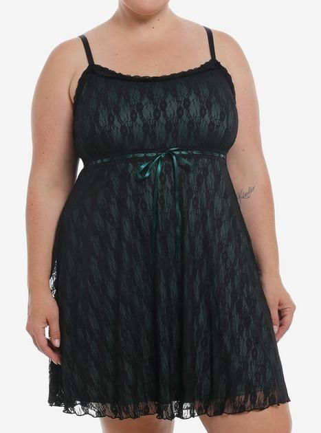 Slip Dress Plus Size, Cosmic Aura, Green Slip Dress, Plus Size Hot, Hot Topic Dresses, Social Dresses, Lace Layers, Lace Slip Dress, Lace Slip