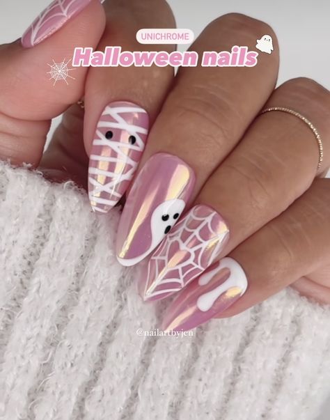 Aesthetic Nails Acrylic Summer, Aesthetic Nails Acrylic, Gigi Nails, Nails Acrylic Summer, Ongles Halloween, Fun Halloween Nails, Candy Corn Nails, Holloween Nails, Butterfly Nail Designs