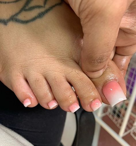 Acrylic Toe Nails, Acrylic Toes, Toe Nail Color, Pretty Toe Nails, Cute Toe Nails, Drip Nails, Ombre Acrylic Nails, Exotic Nails, Nail Swag