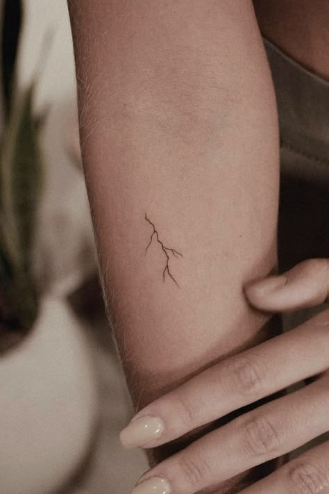 Small Tattoo Ideas With Meaning, Resilience Tattoo, Tiny Tattoos With Meaning, Tattoo Ideas With Meaning, Meaningful Symbol Tattoos, Small Symbol Tattoos, Small Tattoos For Women, Whimsical Tattoos, Tiny Tattoos For Women