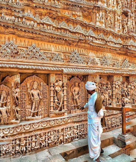 Patan Gujarat, Arte Yoga, Tantra Art, Indian Temple Architecture, India Architecture, Ancient Indian Architecture, Hindu Temples, Temple Photography, Indian History Facts