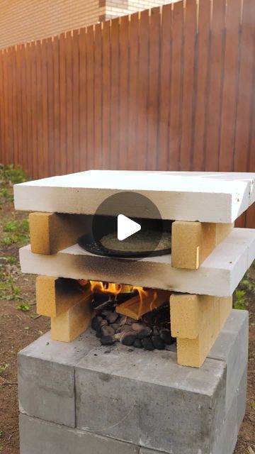 5-Minute Green on Instagram: "How to build a simple pizza oven!

#5mingreen #backyardproject #backyardcrafts #pizzaoven" Diy Brick Pizza Oven Outdoor, Diy Pizza Oven Outdoor, Diy Outdoor Pizza Oven, Pizza Oven Outdoor Diy, Build A Pizza Oven, Backyard Crafts, Simple Pizza, Oven Diy, Portable Oven