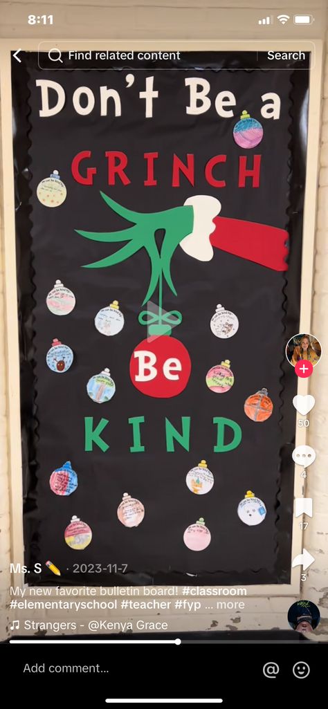 Grinch Classroom Bulletin Board, Grinch Bulletin Board Ideas Christmas, The Grinch Door Decorating Contest, Grinch School Door, Christmas Preschool Bulletin Boards, Grinch Bulletin Board Ideas, Christmas Board Ideas, Grinch Bulletin Board, Counselor Door