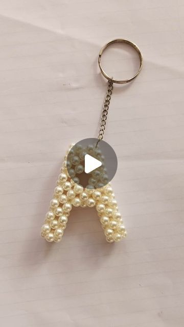 How To Make A Cross With Beads, Handmade Keychains Beads, Handmade Key Chain, Make A Keychain Diy, Diy Cute Keychains, Handmade Keychain Ideas, Easy Keychains Diy, How To Make A Keychain With Beads, Diy Beads Keychain