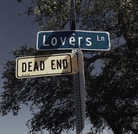 Paz Hippie, Uicideboy Wallpaper, Playlist Covers Photos, Music Cover Photos, Piskel Art, Lovers Lane, Dead End, Photographie Portrait Inspiration, Grunge Photography