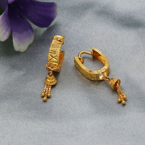 Gold Earrings For Women Indian, Bali Earrings Gold, Pure Gold Earrings, Indian Gold Earrings, Gold Earrings Design, Earrings Bali, Gold Earrings For Kids, Earrings Huggies, Bali Design