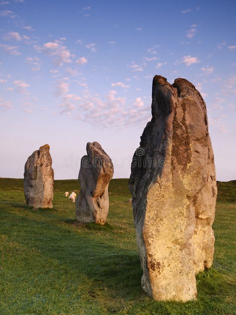 Avebury. Stones in Wiltshire England , #affiliate, #Stones, #Avebury, #England, #Wiltshire #ad Mythical Architecture, Southwest England, Stone Ruins, Ancient Structures, Uk Places, Ancient Europe, Wiltshire England, Stone Circles, Deserts Of The World