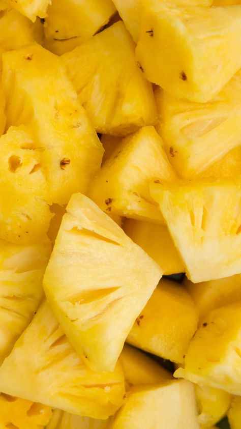 Yellow Fruit And Vegetables, Pineapple Aesthetic Fruit, Yellow Fruit Aesthetic, Pineapples Aesthetic, Tropical Fruit Photography, Pineapple Aesthetic, Yellow Passion Fruit, Pineapple Photo, Paradise Wallpaper