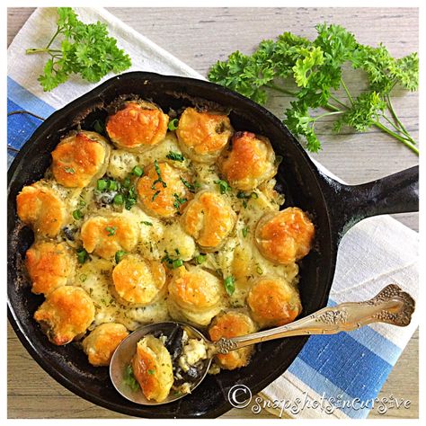 Easy Escargot Escargot Recipe, Instant Pot Asian Recipes, Puff Pastry Appetizers, Puff Pastry Crust, Havarti Cheese, Elegant Appetizers, Classic French Dishes, Xmas Dinner, French Dishes