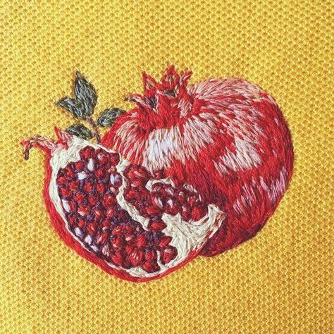 Pomegranate Art, Sewing School, Bright Background, Handmade Embroidery, Embroidery Craft, Embroidery Inspiration, Cross Stitch Art, Embroidery Projects, Embroidery Art