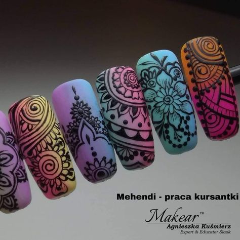 Mandala Art Nails, Mandela Nail Art, Mandala Nail Art Design, Paisley Nails Design, Garba Nails, Mandala Nail Designs, Henna Nail Design, Silhouette Nail Art, Mandala Nail Art