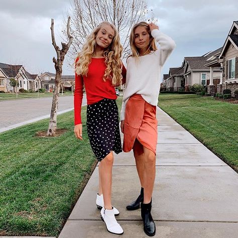 #abercrombiekids hashtag on Instagram • Photos and Videos Girls Holiday Outfits, Holiday Outfits For Teens, Lego Girls, Girls Holiday, Twist Front Top, School Clothes, Holiday Outfit, Tween Outfits